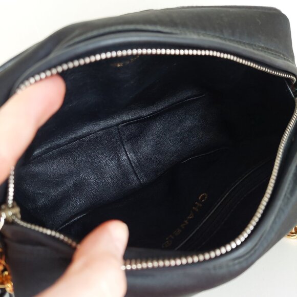 CHANEL Quilted Satin Camera Bag with Bijoux Chain - Picture 14 of 16